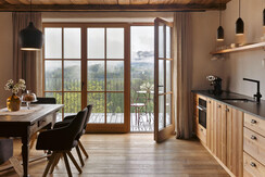 Franzl - Küche und Essbereich