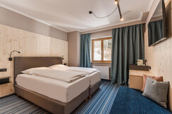 Room Pictures_Room_F_DZR_0