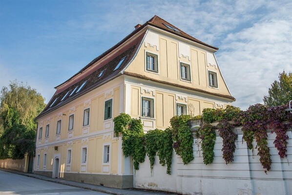 Zum alten Gerberhaus_House_Eastern Styria | © Helmut Schweighofer
