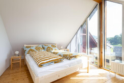 OG-2 - 06 - _YWX0039