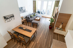 24d7f4a1-f426-4502-82c8-722a17d5ea6e