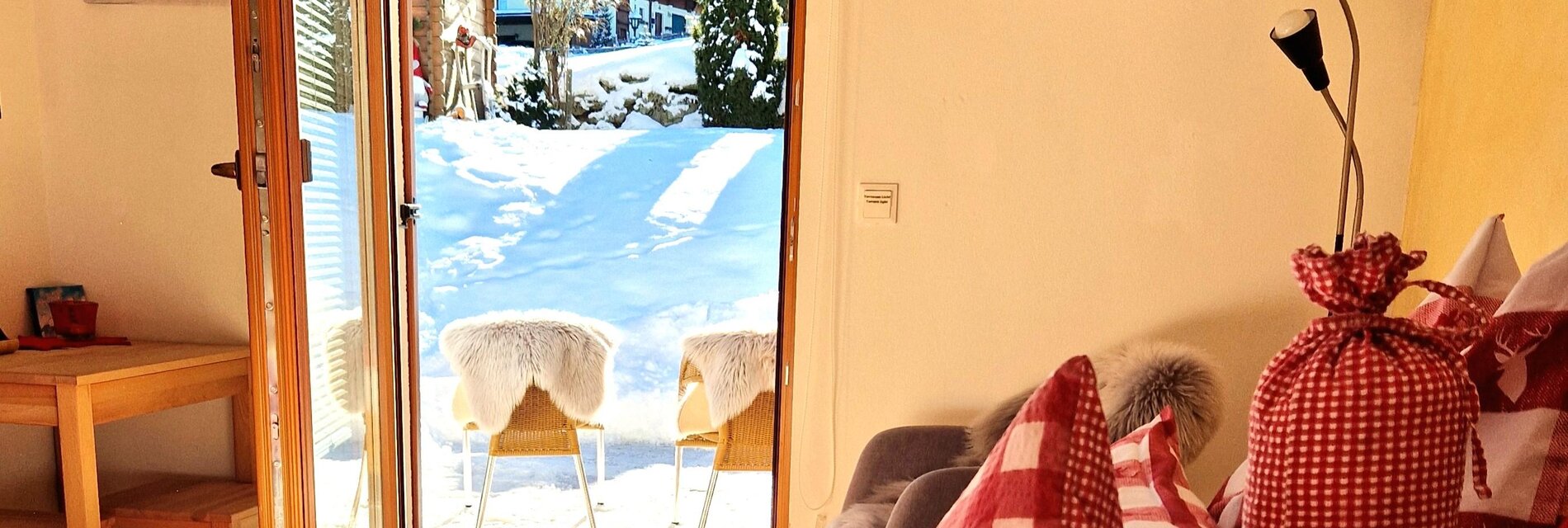 Ausblick vom Schlafzimmer im Winter