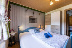 2. Schlafzimmer