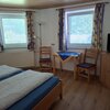 Photo of double room with shower, WC