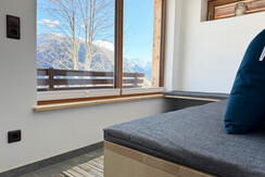 Vorraum mit Sitzecke