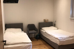 Schlafzimmer 2