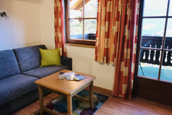 (3) Alpenblick_Appartement Dachstein_Wohnbereich