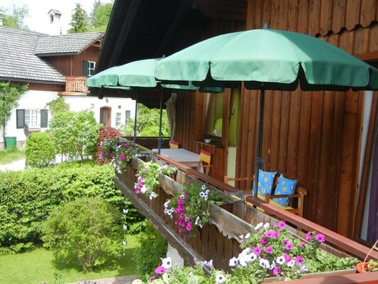 Apartments Haupt, balcony with view to the greenery | © Familie Haupt