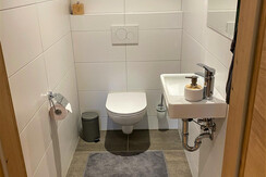 13791786-C60F-4E90-A021-249B4FDD47DC