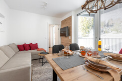 JGFoto_Arton_122024_Top 7-2