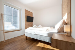 JGFoto_Arton_122024_Top 5-13