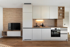 JGFoto_Arton_122024_Top 4-7