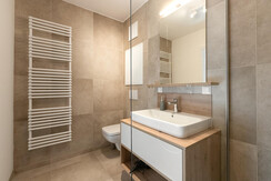 JGFoto_Arton_122024_Top 4-13