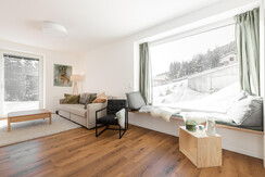 JGFoto_Arton_122024_Top 1-13