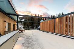 JGFoto_Arton_122024_Top 8-1