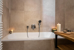 JGFoto_Arton_122024_Top 8-16