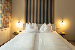 B&B Number 1 - Premium - Farbenspiel