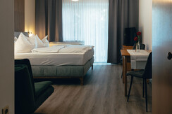 B&B Number 1 - Premium - Weitblick