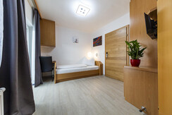 B&BZeltwegRooms-Einzelzimmer-Murtal-Steiermark