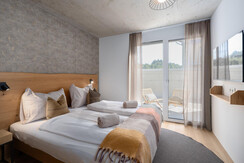 BASE 1.01 | bedroom 1