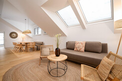 BASE 3.05 | cozy living room