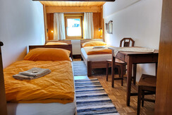 Zimmer 1