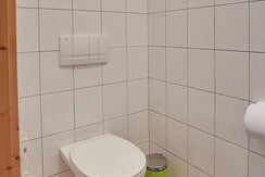 Ferienwohnungen Grain WC Holunderstube