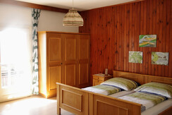 Double bed in room 2