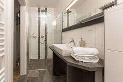 Top 1 Bathroom 1 with shower