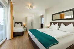 Top 4 bedroom 2 with double- and singlebed