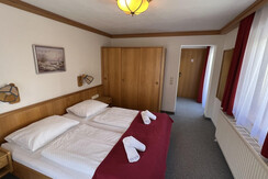 berghotel-türlwand_zimmerIMG_2977