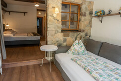 Obstgarten Kammer_Leitenmüller Wohnzimmer_2 Schlaf