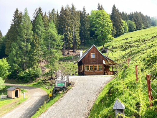 Burgerlhütte-exterior view-murtal-styria | © Burgerlhütte