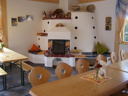 Kachelofen im Buschenschank Weber-Lindner | © Familie Weber-Lindner