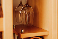 Kollerhof am Eichberg Genusszimmer Weingläser