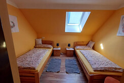 WhatsApp Image 2025-05-15 at 09.11.01 (1)