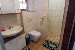 WhatsApp Image 2025-05-15 at 09.11.00