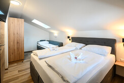 Club House Top 1 - Gemütliches Schlafzimmer