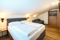 Club House Top 2 - Schlafzimmer mit Doppelbett