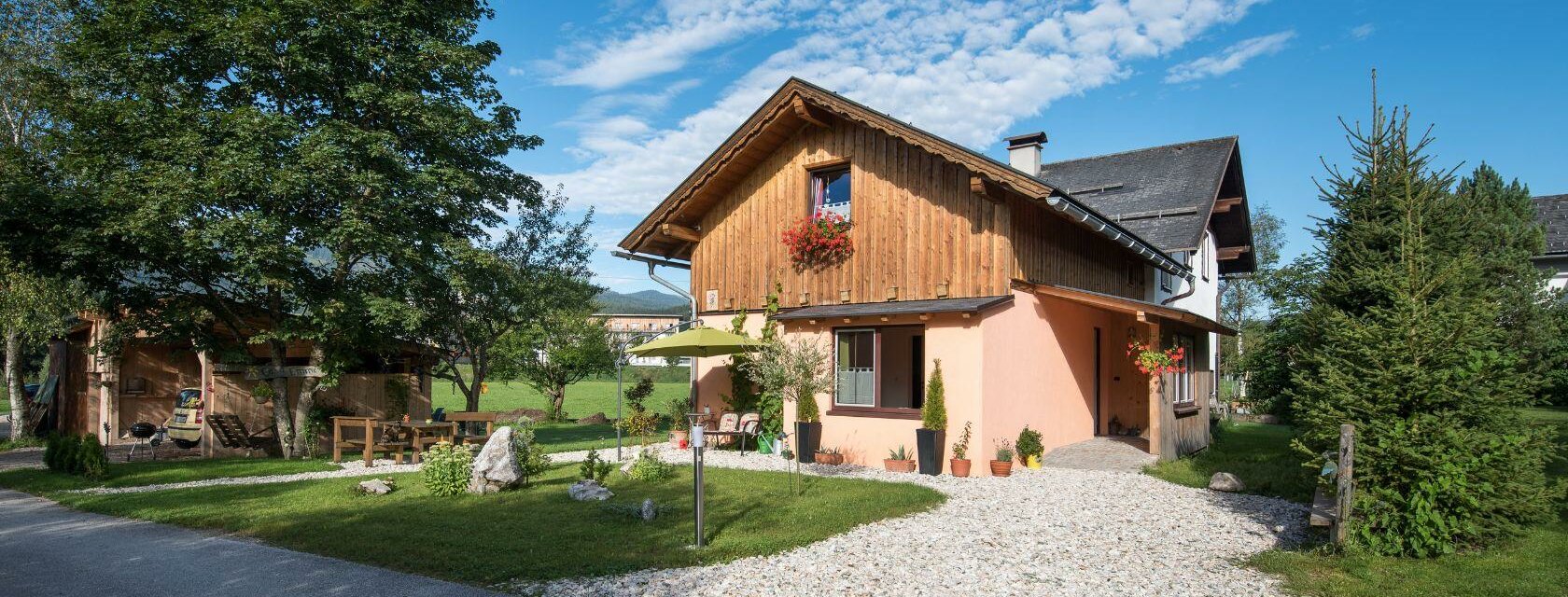 Casa Emmi, Bad Mitterndorf, Haus mit Einfahrt