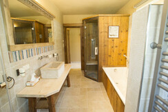 Chalet Altaussee, Altaussee, Badezimmer