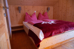 tHeidiundPeter-Schlafzimmer-Murtal-Steiermark2