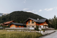 Chalet-Hoamatgfühl-von-myNests-Haus-im-Ennstal-Sch