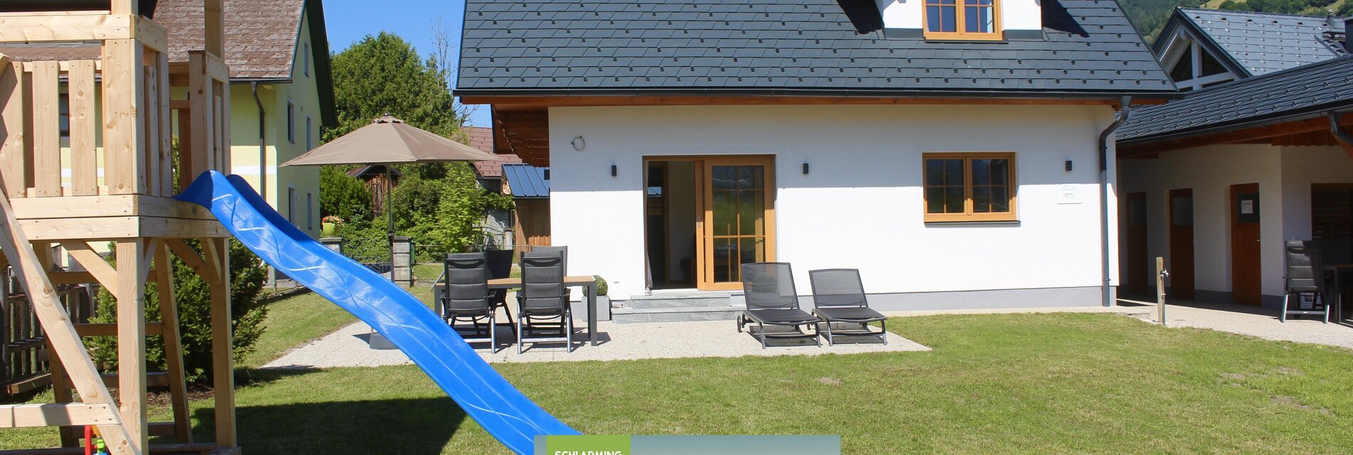 Außenansicht Chalet Mama mit Sommercard