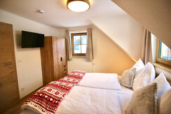 Chalet Mama, Schlafzimmer, Doppelbett2