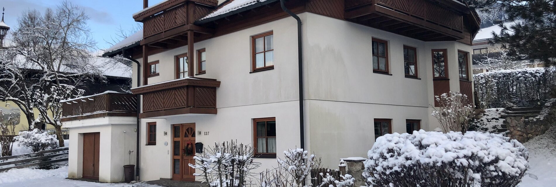 1A2A8ECE-2B1A-4BD4-B2EC-BF00DB63F0DE