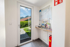 Chalet-am-See-Apartment-Haus-myNests-Aich-Schladmi