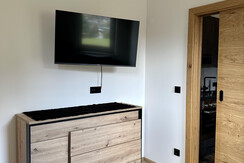 C12BFB3F-0611-4DCC-BDCE-9055335222ED