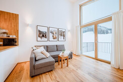 Groß (62 - CHF_20230125_160226)