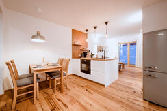 Groß (104 - CHF_20230125_170916)